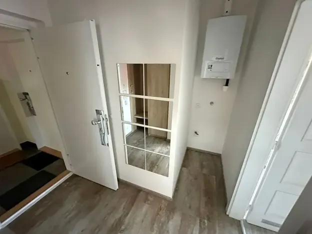Pronájem bytu 1+kk, Praha - Vinohrady, Boleslavská, 37 m2