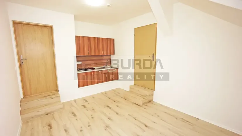 Pronájem bytu 2+kk, Neratovice, 41 m2