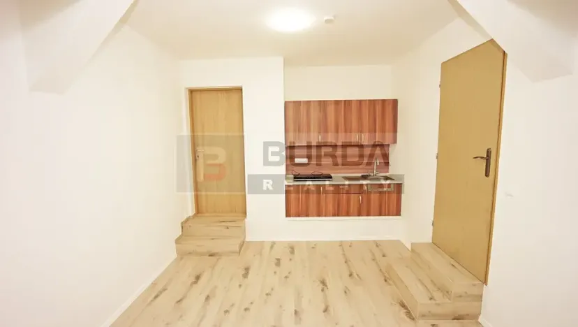 Pronájem bytu 2+kk, Neratovice, 41 m2