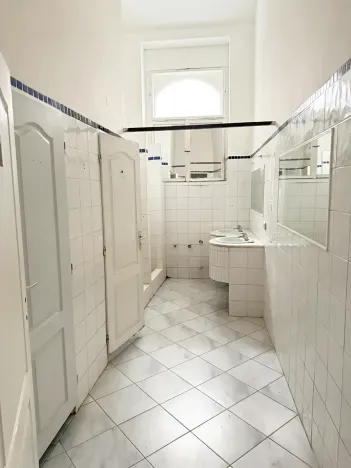 Pronájem obchodního prostoru, Praha - Nové Město, Na Zderaze, 300 m2