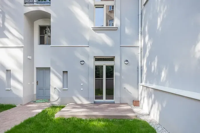 Pronájem bytu 2+kk, Praha - Vršovice, Charkovská, 49 m2