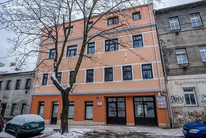 Pronájem bytu 1+kk, Praha - Hlubočepy, Na Zlíchově, 21 m2
