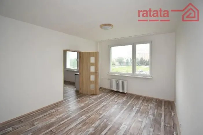 Pronájem bytu 1+1, Chomutov, Dřínovská, 35 m2