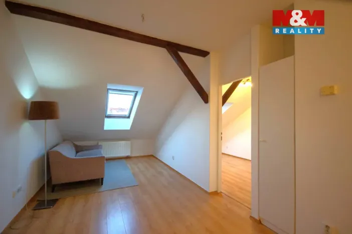 Pronájem bytu 3+1, Praha - Vršovice, Holandská, 53 m2