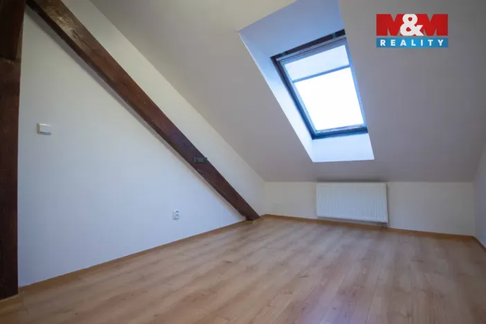 Pronájem bytu 3+1, Praha - Vršovice, Holandská, 53 m2