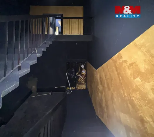 Pronájem obchodního prostoru, Litoměřice - Předměstí, Komenského, 3213 m2