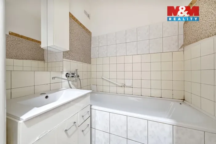 Prodej bytu 3+1, Uničov, Nerudova, 67 m2