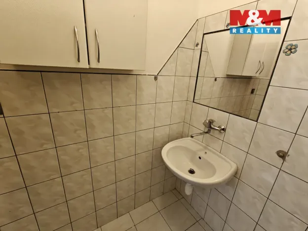 Pronájem bytu 2+kk, Opava - Město, Dolní náměstí, 94 m2