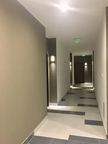 Pronájem bytu 2+kk, Praha, Lovosická, 58 m2