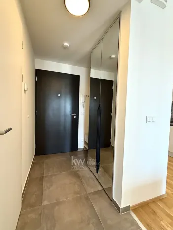 Pronájem bytu 2+kk, Praha - Modřany, Mezi vodami, 49 m2