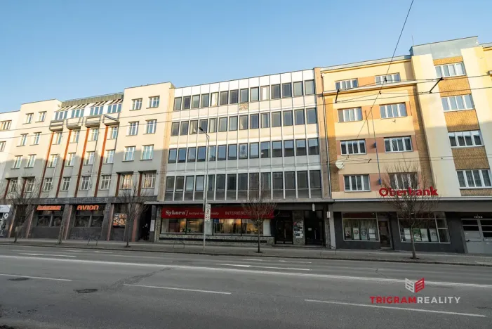 Pronájem kanceláře, Hradec Králové - Pražské Předměstí, Gočárova třída, 32 m2