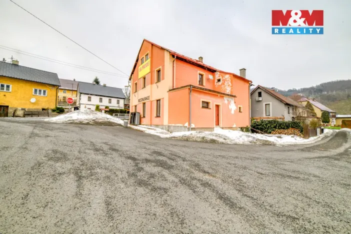 Prodej restaurace, Stráž nad Ohří - Boč, 500 m2