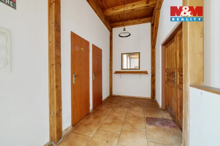 Prodej restaurace, Stráž nad Ohří - Boč, 500 m2