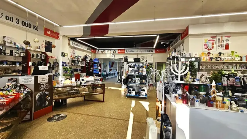 Pronájem obchodního prostoru, Letovice, Masarykovo náměstí, 140 m2