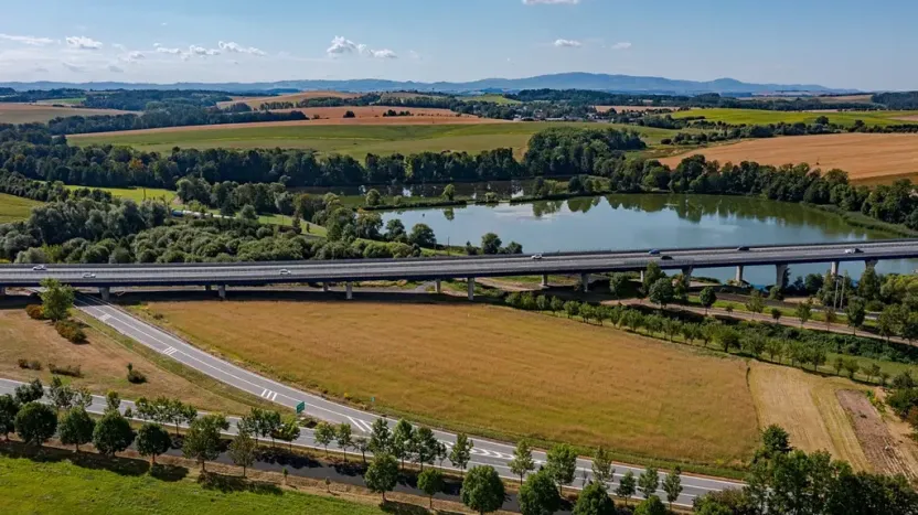 Prodej komerčního pozemku, Bělotín, 9952 m2