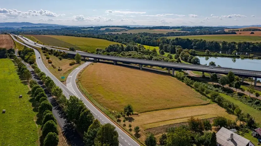 Prodej komerčního pozemku, Bělotín, 9952 m2