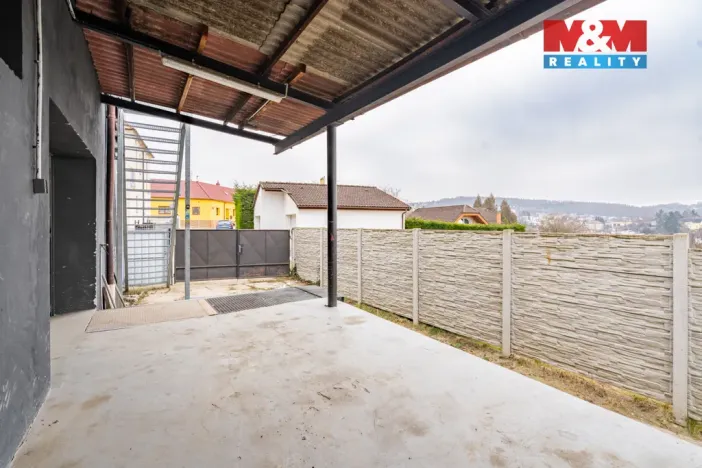 Prodej obchodního prostoru, Rudolfov, Třeboňská, 500 m2