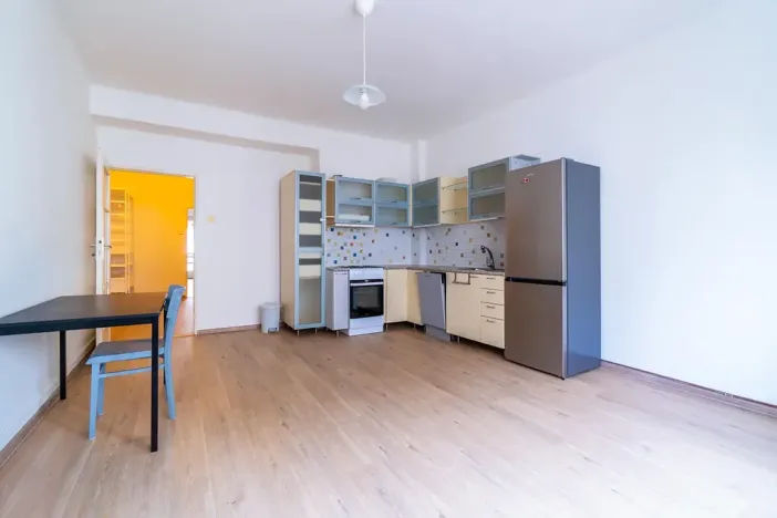 Pronájem bytu 2+kk, Praha - Nusle, Zdaru, 58 m2