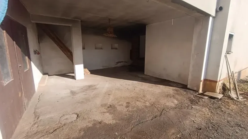 Prodej rodinného domu, Svojšín, 230 m2