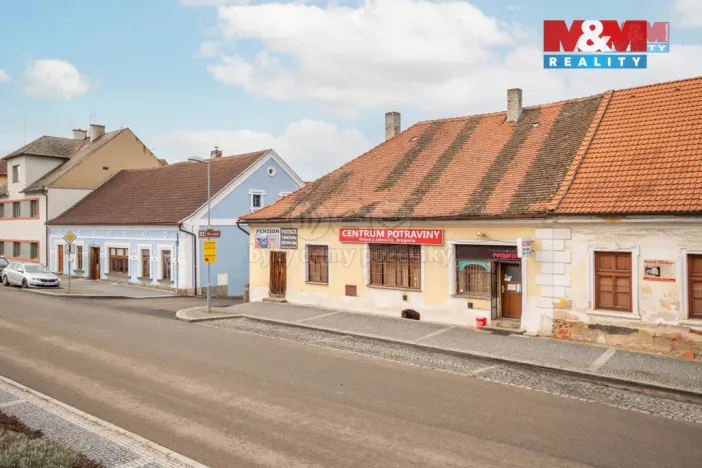 Prodej rodinného domu, Sedlec-Prčice, Vítkovo nám., 200 m2