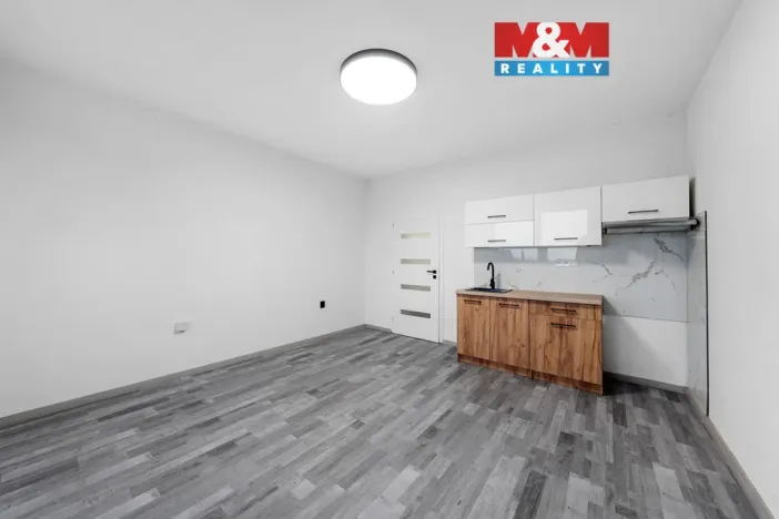 Prodej bytu 2+kk, Osek, Dolejšova, 43 m2