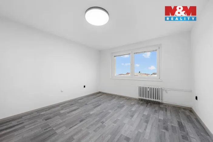 Prodej bytu 2+kk, Osek, Dolejšova, 43 m2