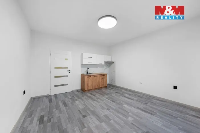 Prodej bytu 2+kk, Osek, Dolejšova, 43 m2