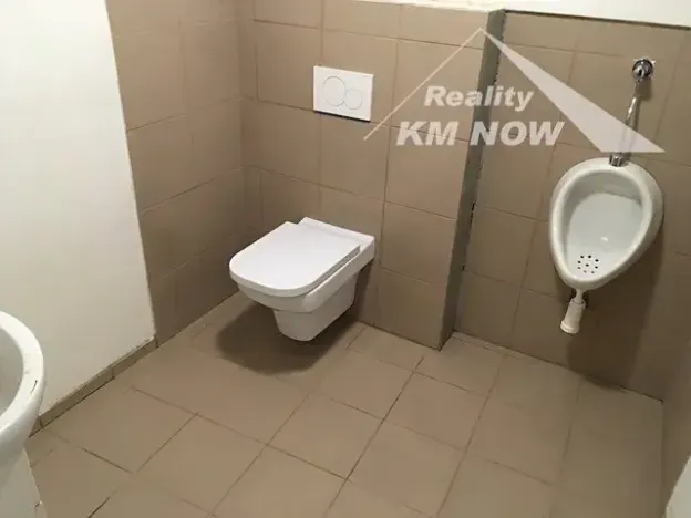 Pronájem obchodního prostoru, Kroměříž, Riegrovo náměstí, 98 m2