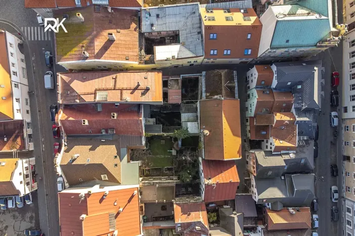 Prodej obchodního prostoru, Kolín, Pražská, 600 m2