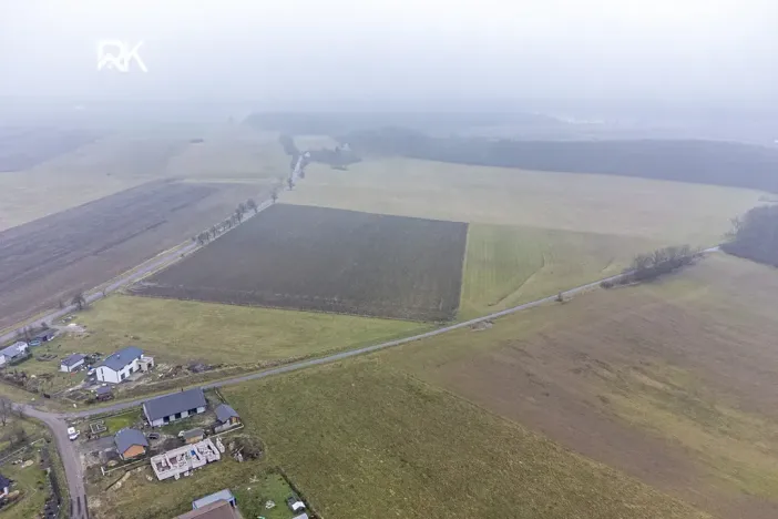 Prodej pozemku pro bydlení, Uhersko, 1000 m2