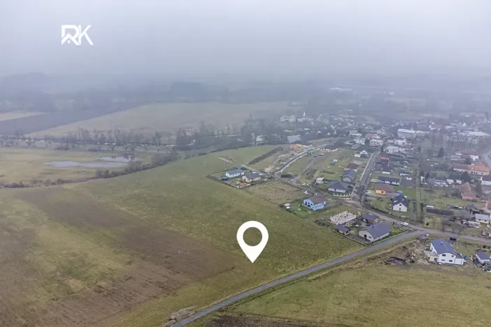 Prodej pozemku pro bydlení, Uhersko, 944 m2