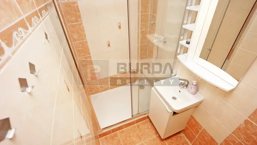 Pronájem bytu 2+kk, Neratovice, 43 m2