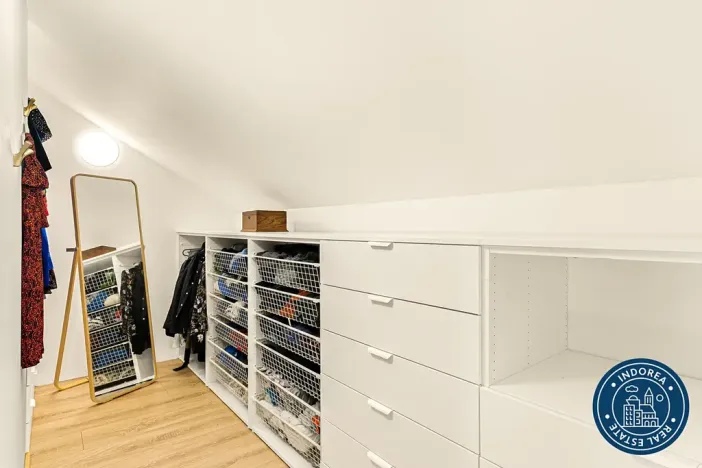 Prodej rodinného domu, Čisovice, 241 m2