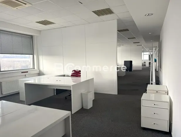 Pronájem kanceláře, Brno, 400 m2