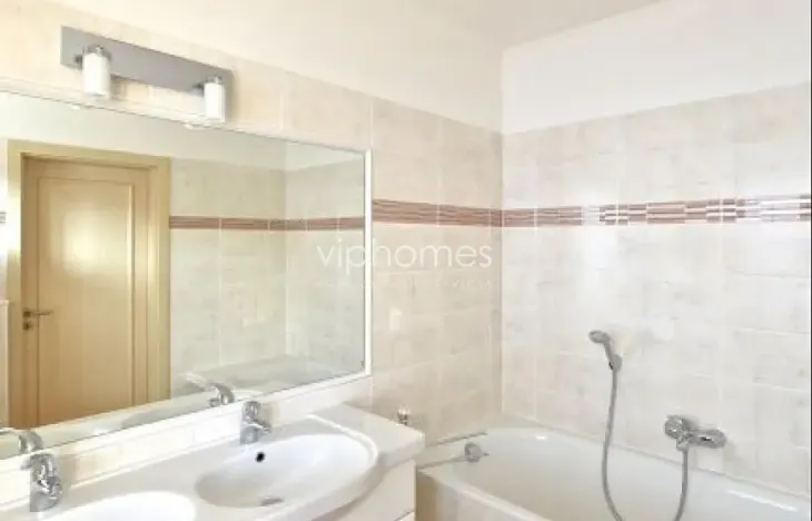 Pronájem vily, Praha - Nebušice, K vinicím, 300 m2