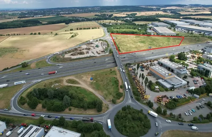 Pronájem komerčního pozemku, Říčany, 500 m2