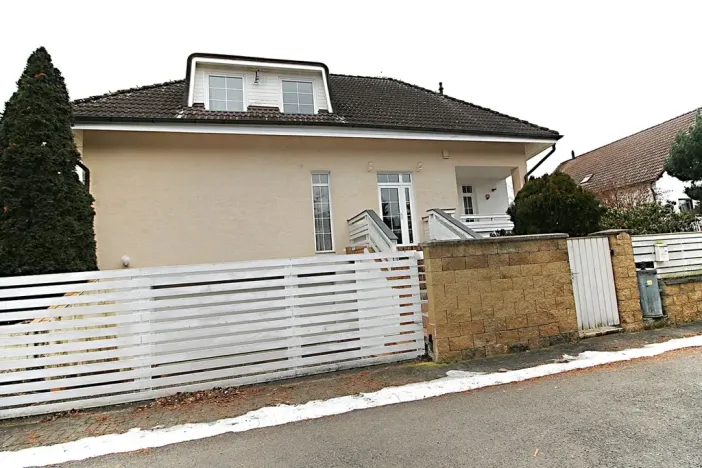 Pronájem rodinného domu, Klínec, 300 m2