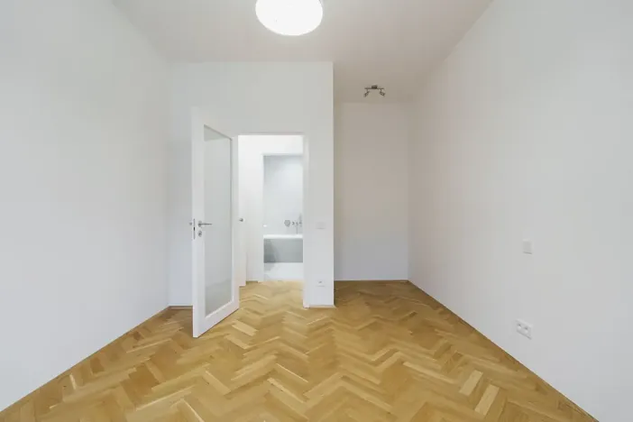 Pronájem bytu 2+kk, Praha - Vinohrady, Pod Karlovem, 51 m2