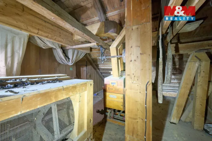 Prodej rodinného domu, Machov, 268 m2