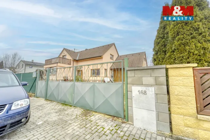 Prodej rodinného domu, Dolany, 157 m2