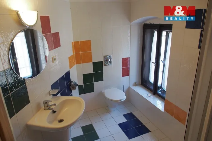 Prodej rodinného domu, Benešov nad Černou - Děkanské Skaliny, 217 m2