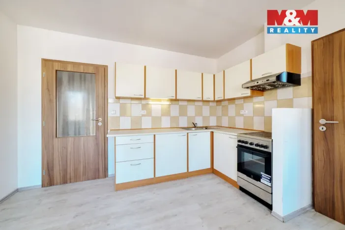 Prodej výrobních prostor, Mariánské Lázně - Úšovice, U Mlékárny, 1870 m2