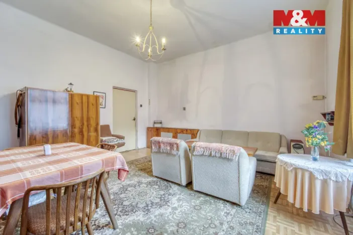 Prodej bytu 2+1, Černošice, Komenského, 109 m2