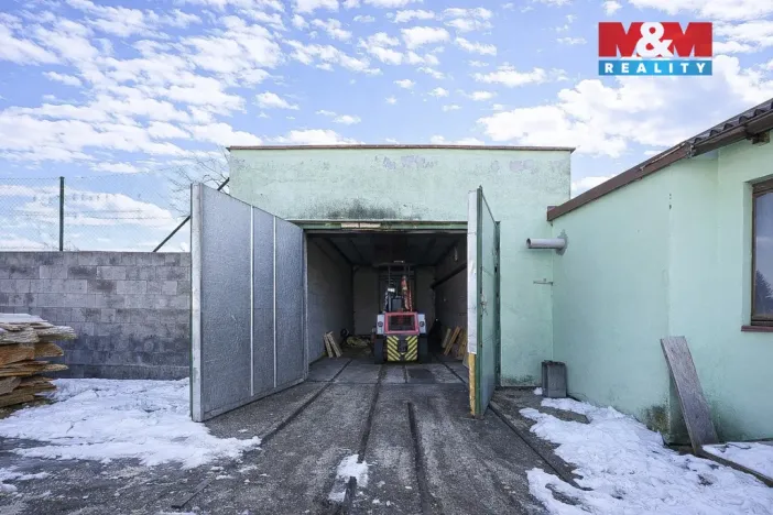 Pronájem výrobních prostor, Senice na Hané, Hliníky, 1030 m2