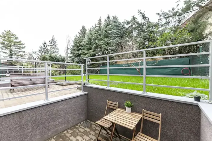 Pronájem bytu 2+kk, Praha - Strašnice, Na Třebešíně, 50 m2