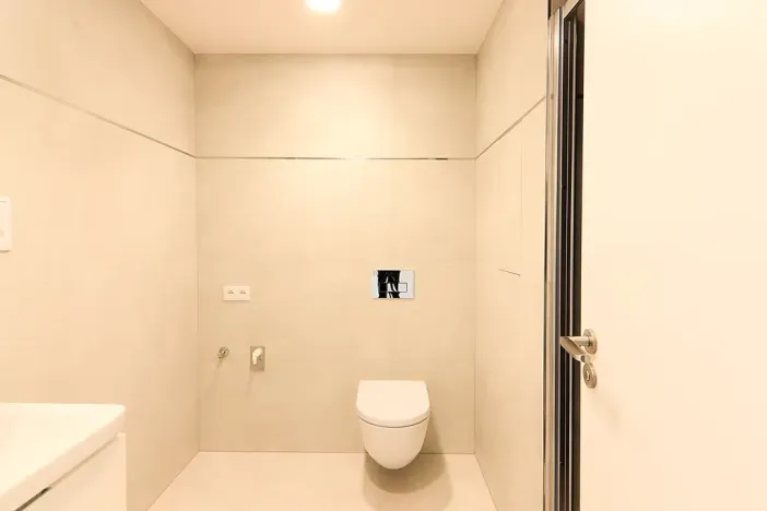 Pronájem bytu 1+kk, Praha, Poděbradská, 37 m2