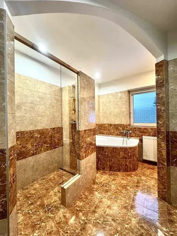 Pronájem rodinného domu, Chomutov, Dobrovského, 80 m2