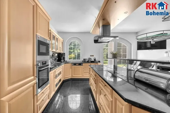 Prodej pozemku pro bydlení, Turnov, Křišťálová, 7976 m2