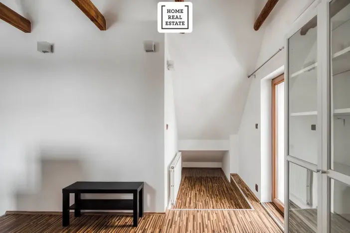 Prodej rodinného domu, Praha - Dolní Měcholupy, U svornosti, 117 m2