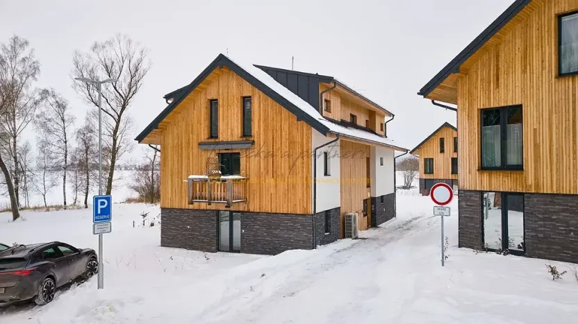 Prodej bytu 1+kk, Černá v Pošumaví, 33 m2